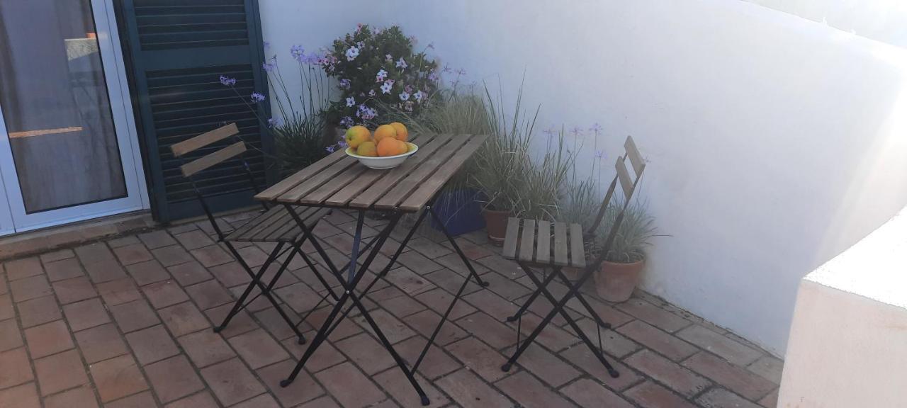 Rural Peace In The Algarve - Private Room With Kitchenette And Bathroom Aldeia dos Matos Exterior photo